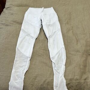 Light Gray Alo Leggings